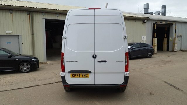 Mercedes-Benz Sprinter 3.5T L2 H2 Progressive Van White #8