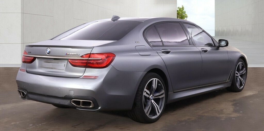 BMW 7 Series M760li Xdrive V12 Grey #6