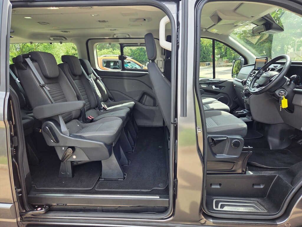 Ford Tourneo Custom 2.0 Ecoblue 130Ps Low Roof 9 Seater Titanium MF70OJB Grey #2