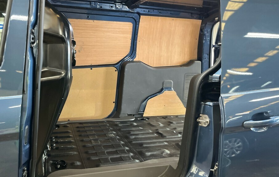 Ford Transit Connect 1.5 Ecoblue 120Ps Limited Van Blue #4