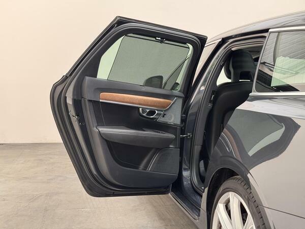 Volvo V90 D5 Powerpulse Awd Inscription Dark Tint Blue #62