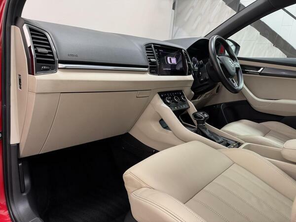 Skoda Karoq Estate Blue #53