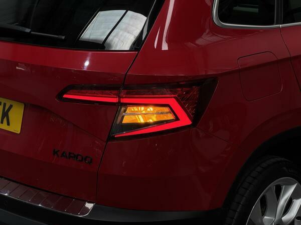 Skoda Karoq Estate Blue #15