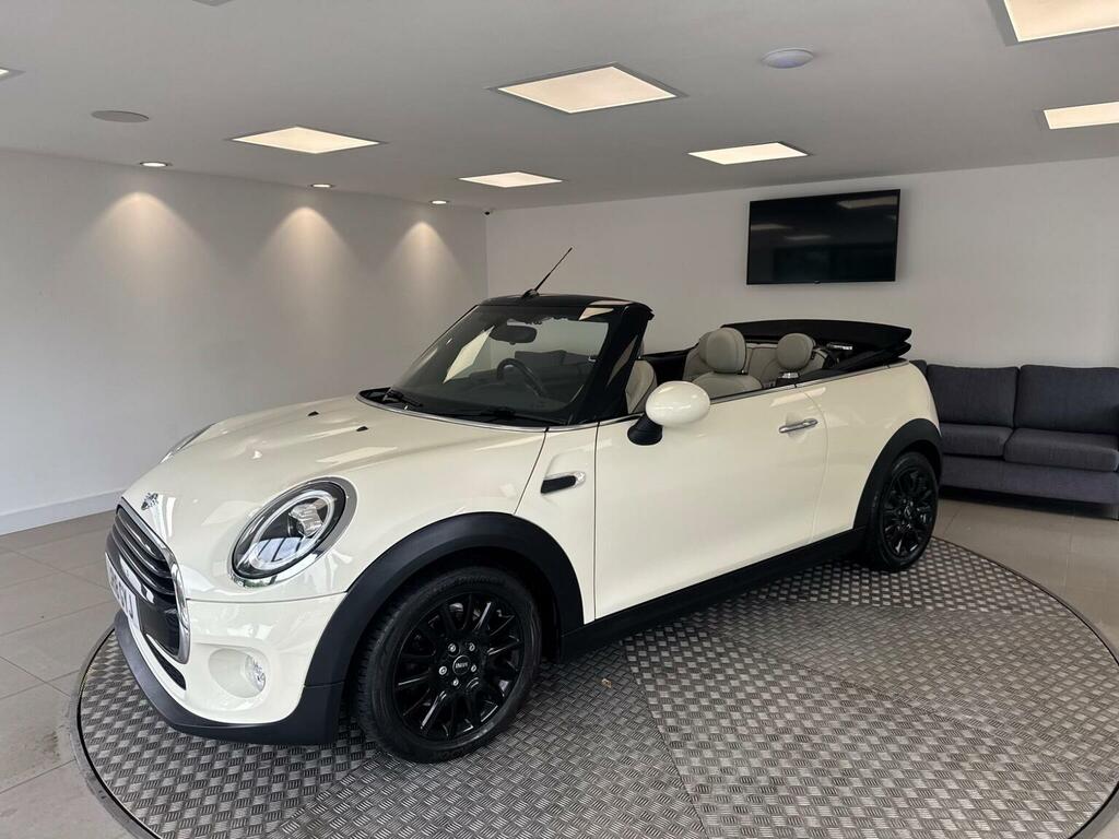 Mini Convertible 1.5 Cooper Steptronic Euro 6 Ss White