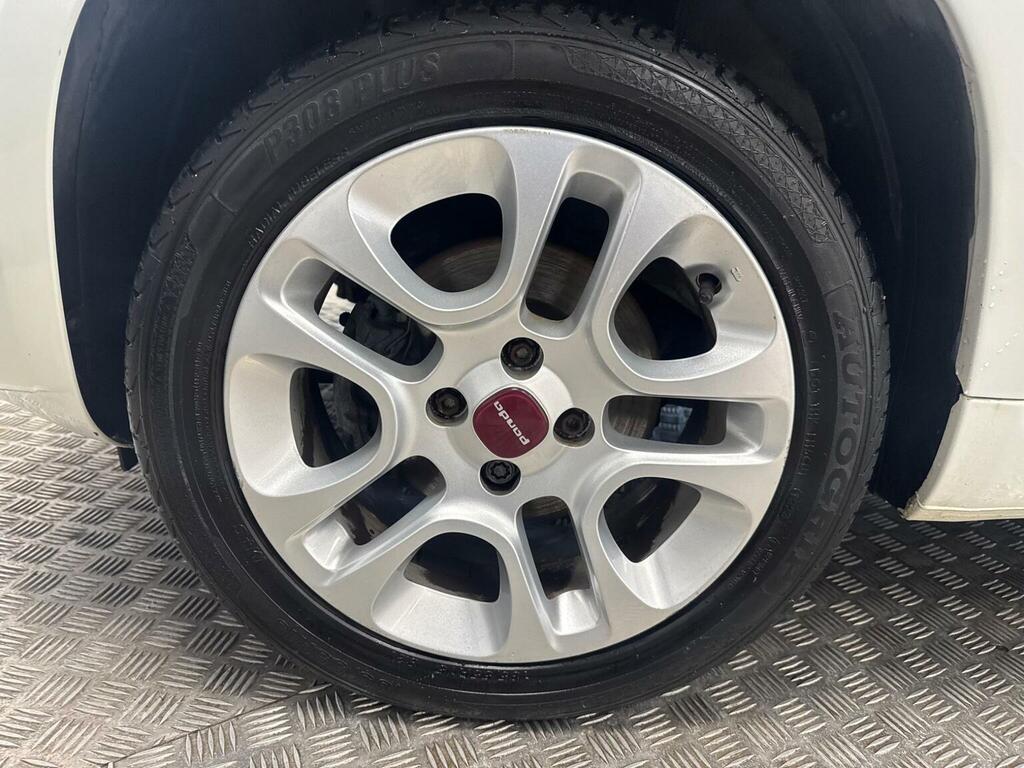 Fiat Panda 1.2 Easy 69 Bhp White #38