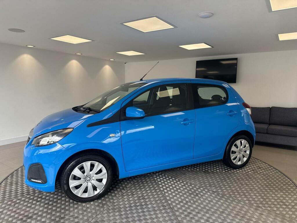 Peugeot 108 1.0 Active White #33
