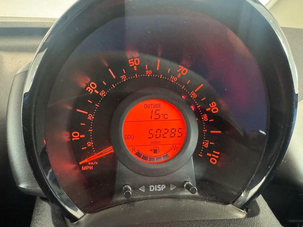 Peugeot 108 1.0 Active White #41