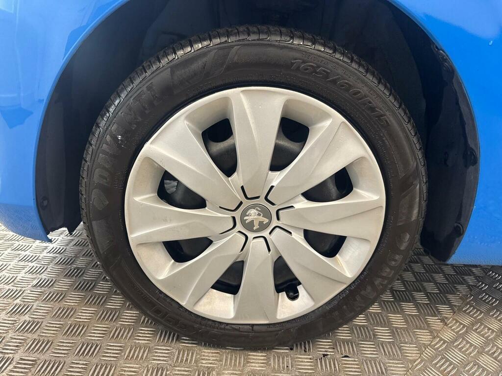 Peugeot 108 1.0 Active White #29