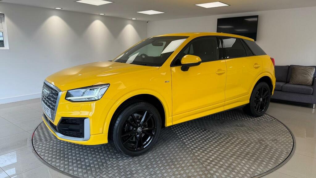Audi Q2 1.4 Tfsi Cod S Line S Tronic Euro 6 Ss Yellow