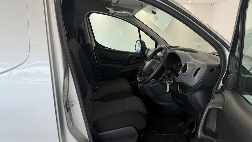 Peugeot Partner Blue Hdi Ss Tepee Active Grey #30