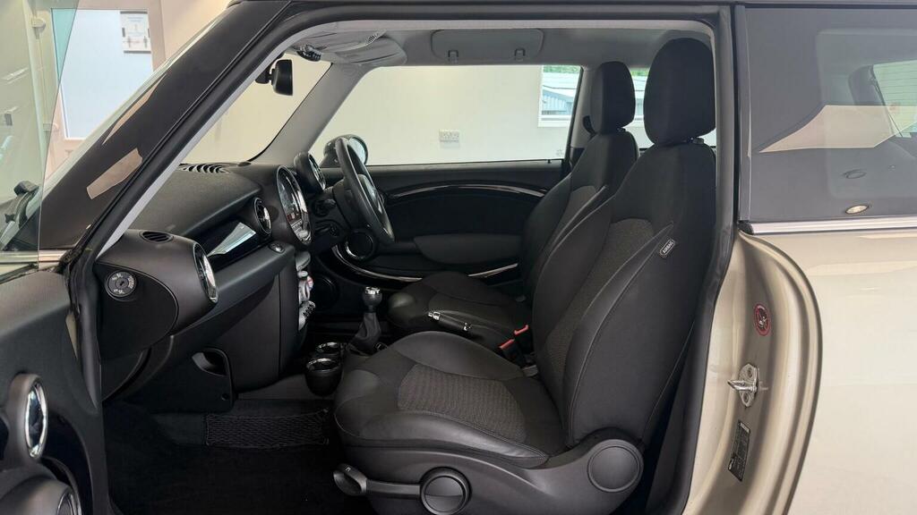 Mini Hatch 1.6 Cooper 118 Bhp Blue #30