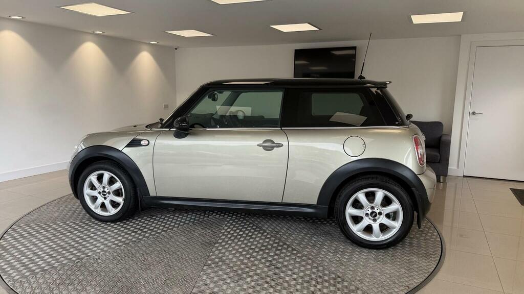 Mini Hatch 1.6 Cooper 118 Bhp Blue #21