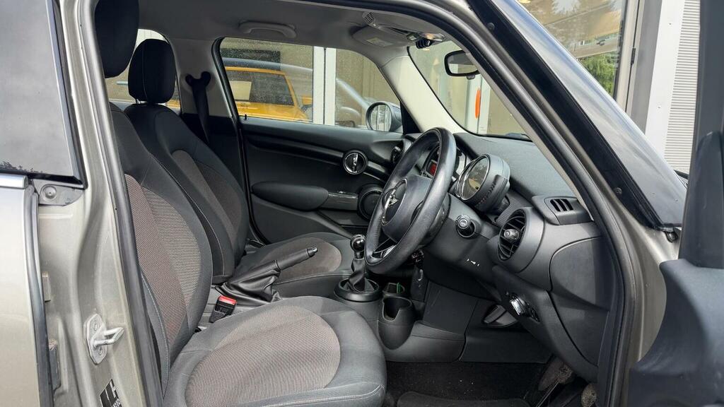 Mini Hatch 1.5 Cooper Euro 6 Ss Silver #6