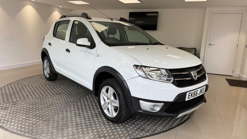 Dacia Sandero Stepway 1.5 Dci Laureate Euro 6 Ss White #4