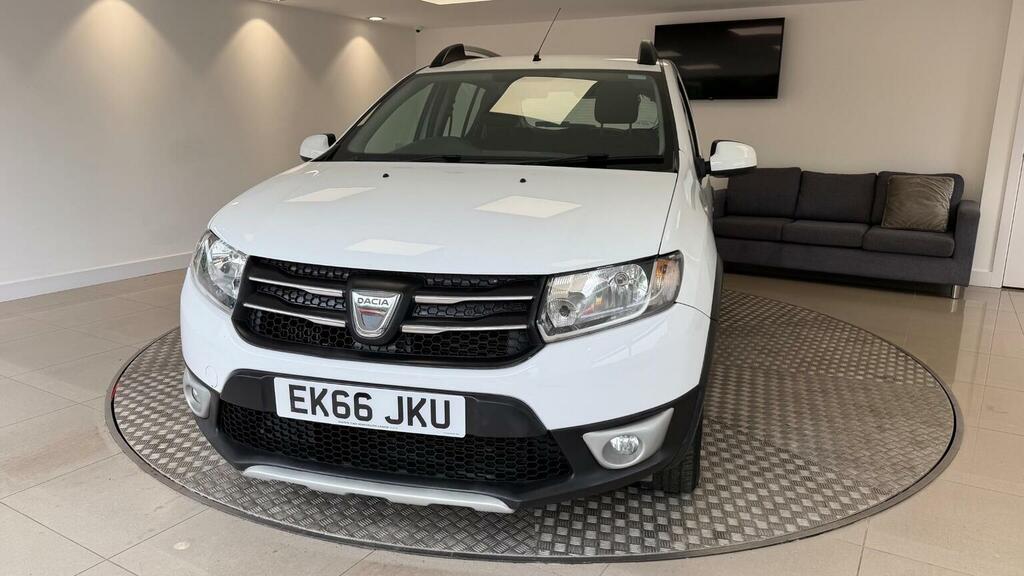 Dacia Sandero Stepway 1.5 Dci Laureate Euro 6 Ss White #3