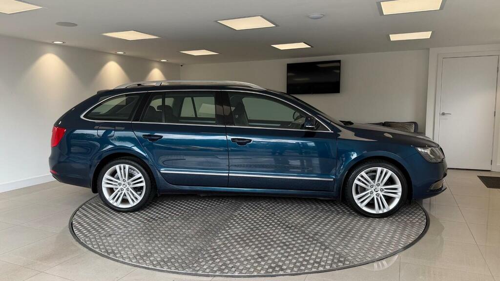 Skoda Superb Se L Executive Grey #16