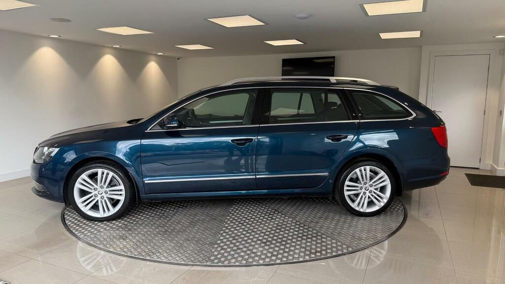 Skoda Superb Se L Executive Grey #69