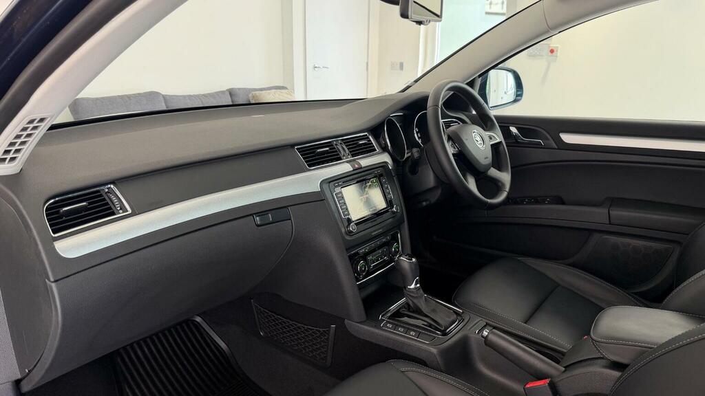 Skoda Superb Se L Executive Grey #34
