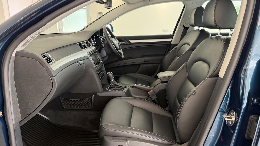 Skoda Superb Se L Executive Grey #100