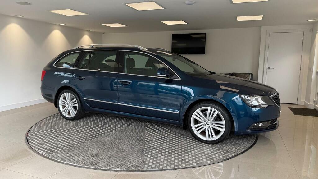 Skoda Superb Se L Executive Grey #17