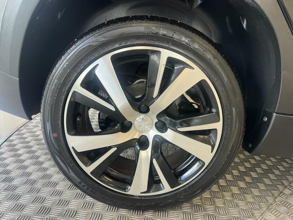 Peugeot 2008 1.2 Puretech Active Grey #23