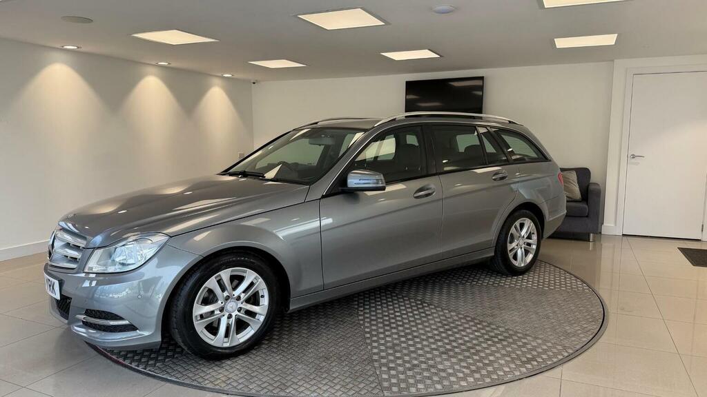 Mercedes-Benz C Class 2.1 C200 Cdi Executive Se Premium G-tronic Euro Silver