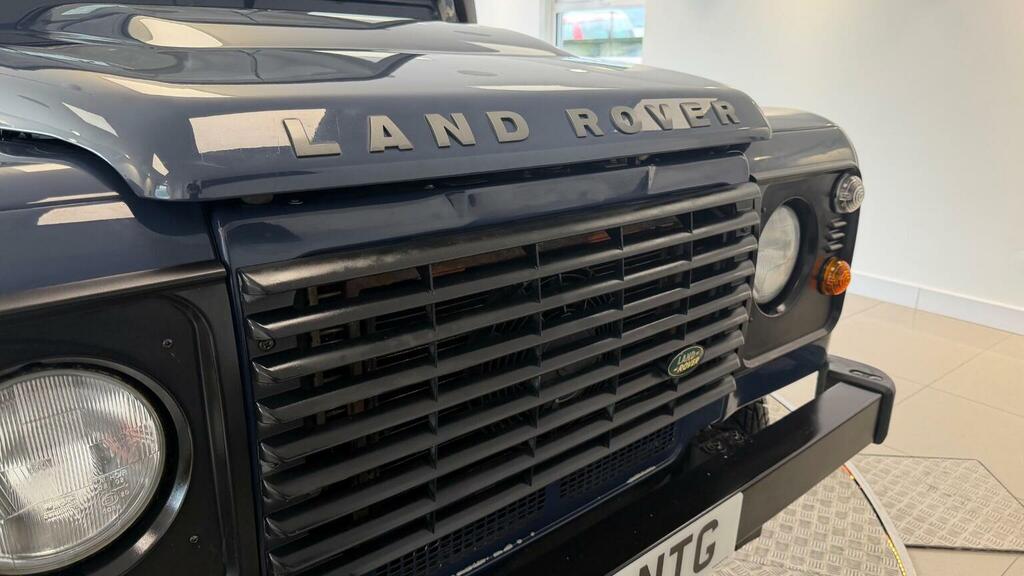 Land Rover Defender 90 2.4L Null Blue #94