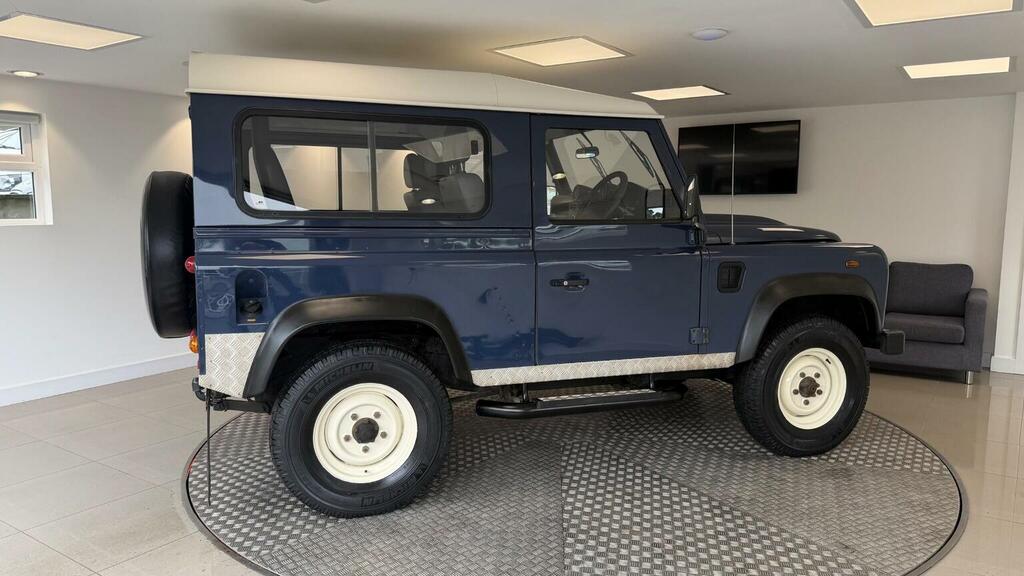 Land Rover Defender 90 2.4L Null Blue #10