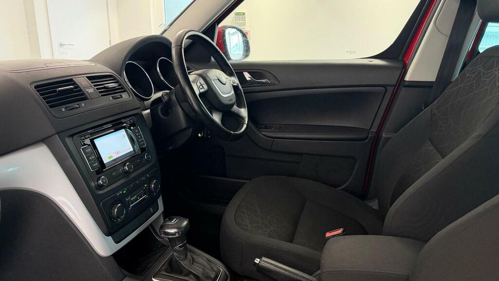 Skoda Yeti 1.2 Se Plus White #86
