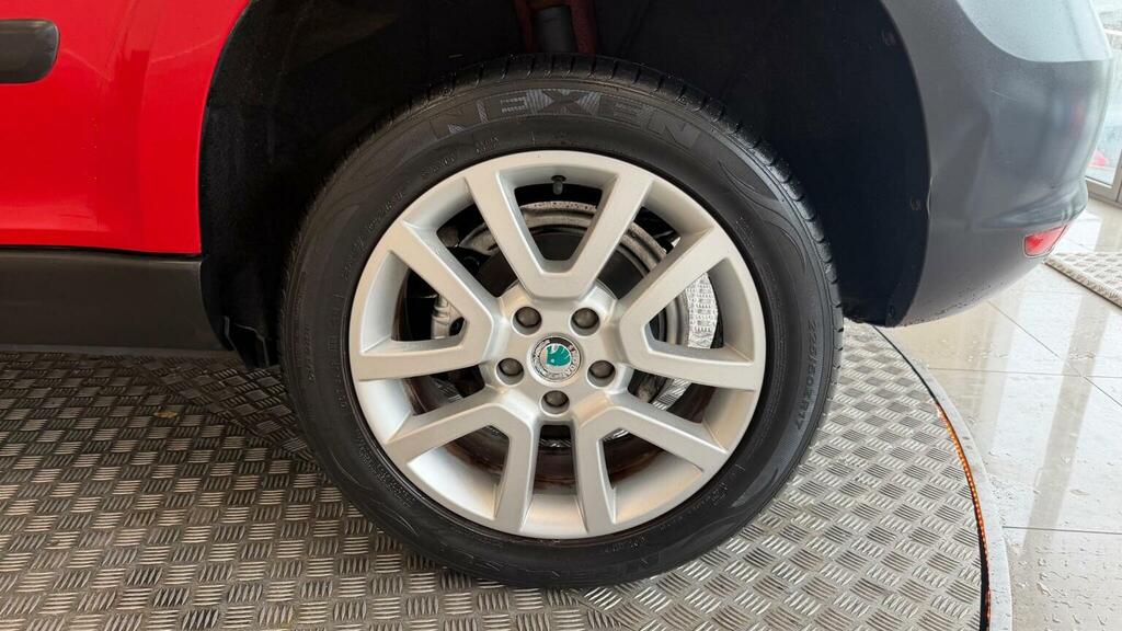Skoda Yeti 1.2 Se Plus White #50