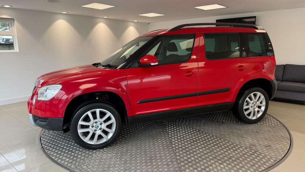 Skoda Yeti 1.2 Tsi Se Plus Dsg Euro 5 Red #3