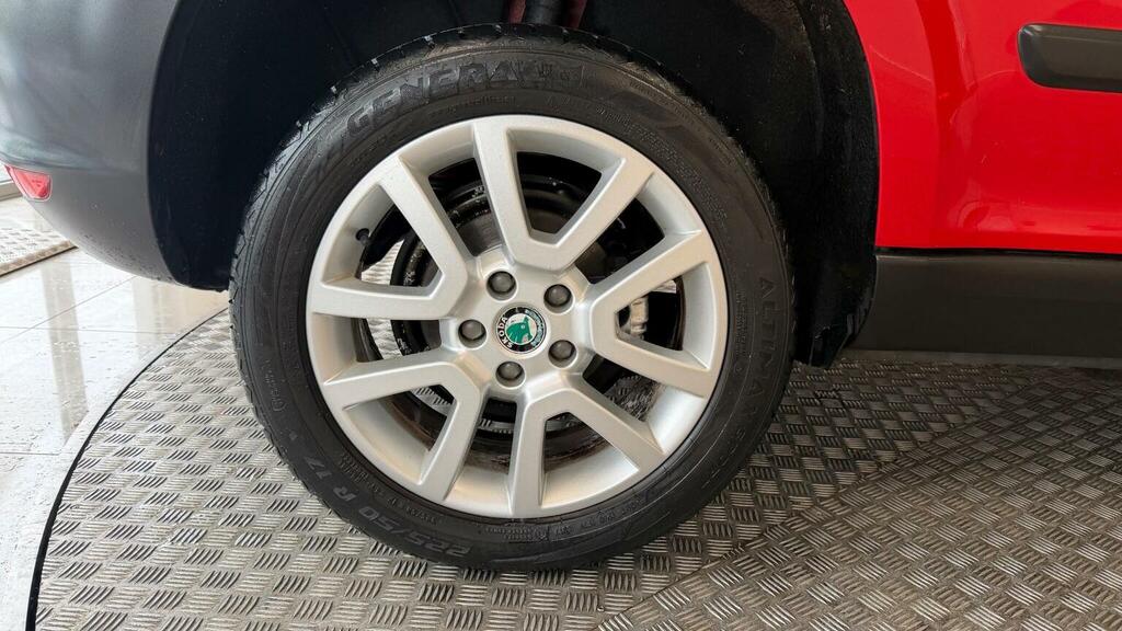 Skoda Yeti 1.2 Se Plus White #49