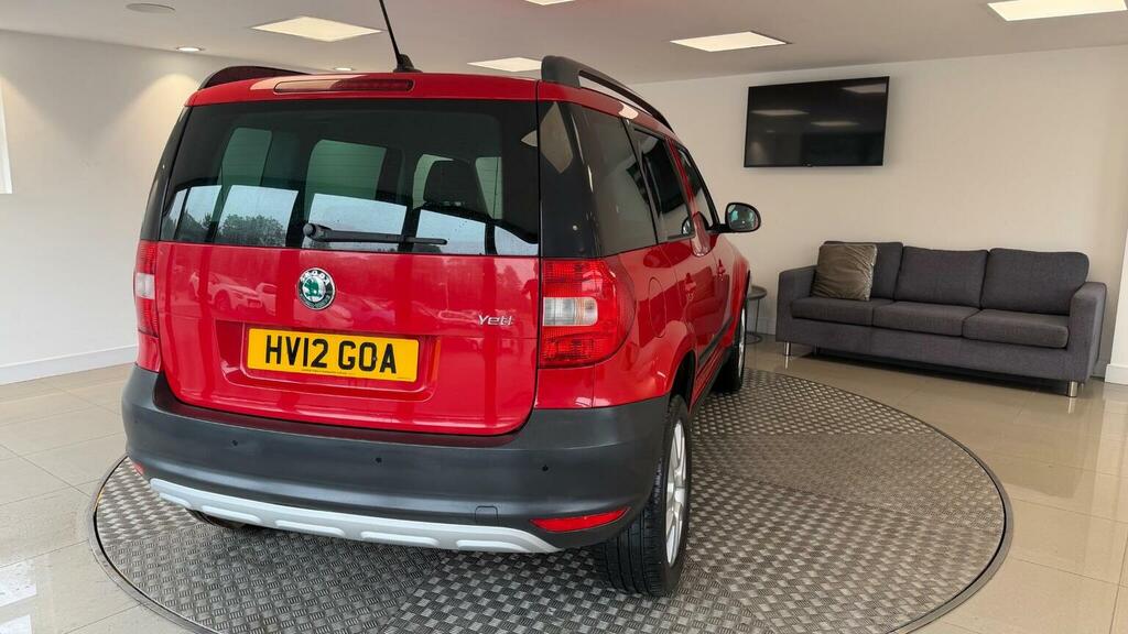 Skoda Yeti 1.2 Se Plus White #11