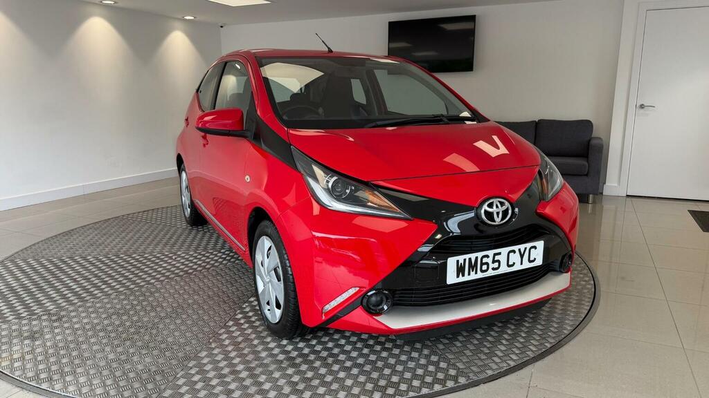 Toyota Aygo 1.0 Vvt-i X-play Euro 5 Euro 5 Red #6