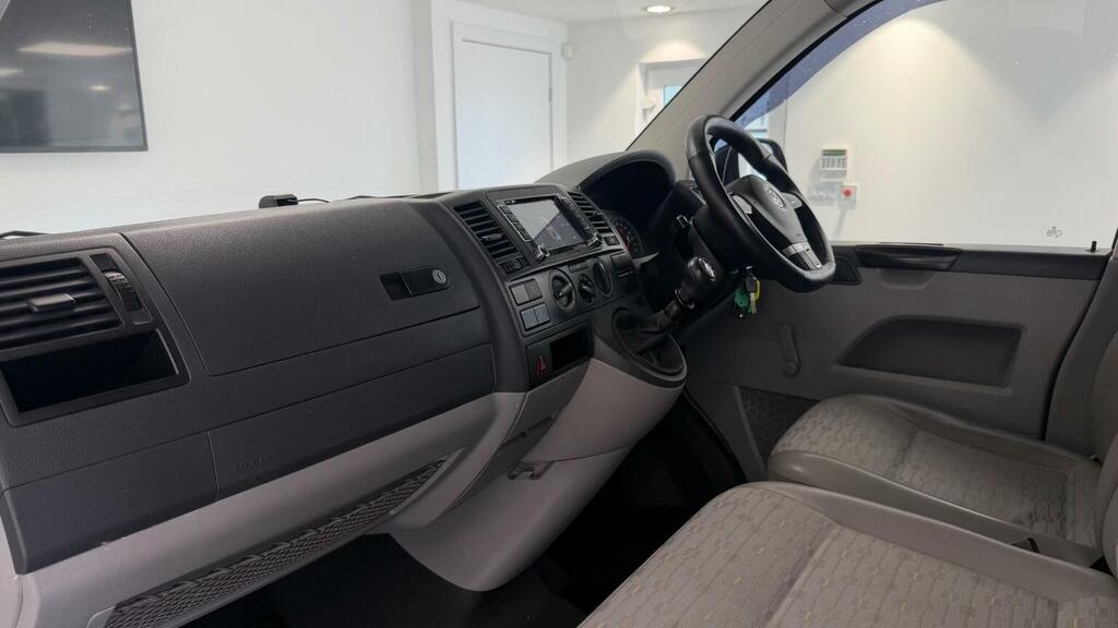 Volkswagen Transporter  Green #47