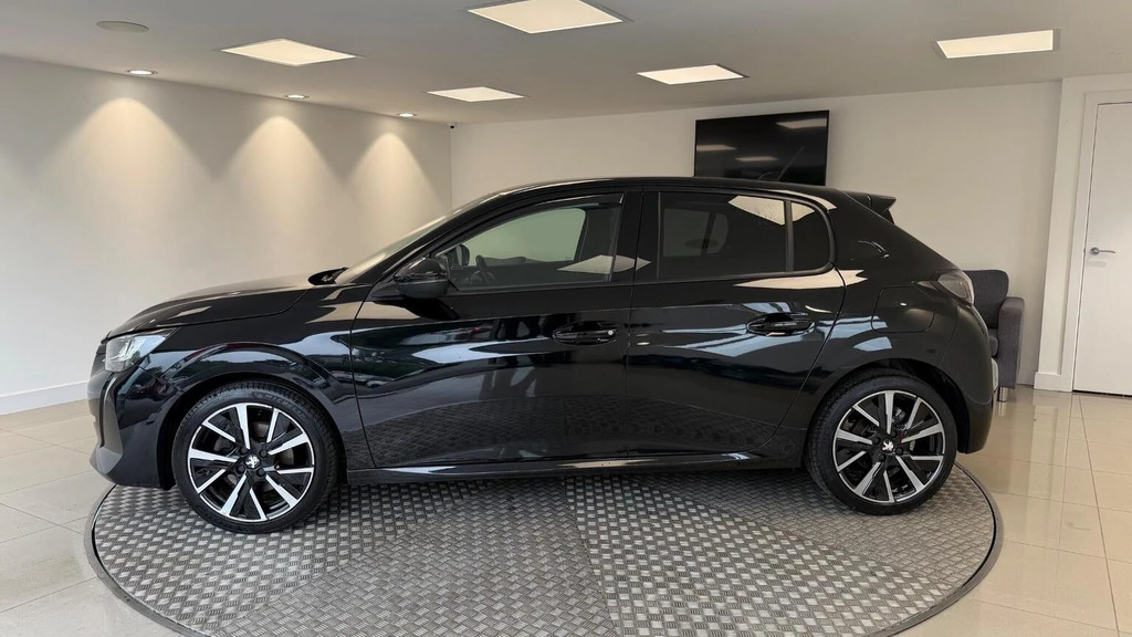 Peugeot 208 1.2 Puretech Allure Premium Euro 6 Ss Black #4