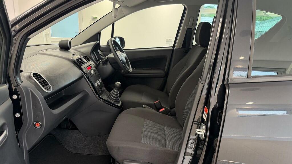 Suzuki Splash Mpv 1.0 12V Sz2 Euro 5 201212 White #85