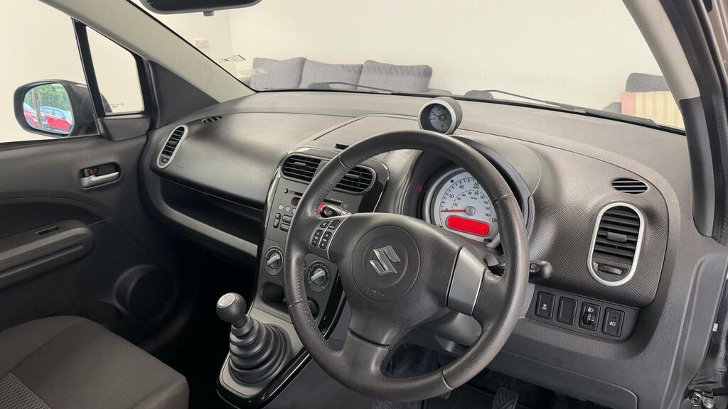 Suzuki Splash Mpv 1.0 12V Sz2 Euro 5 201212 White #89