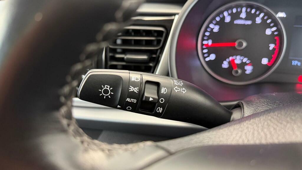 Kia RIO 1.0 T-gdi Gt-line  #76