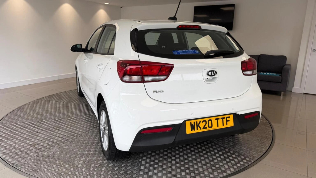 Kia RIO 1.25 2 Euro 6 Ss White #4