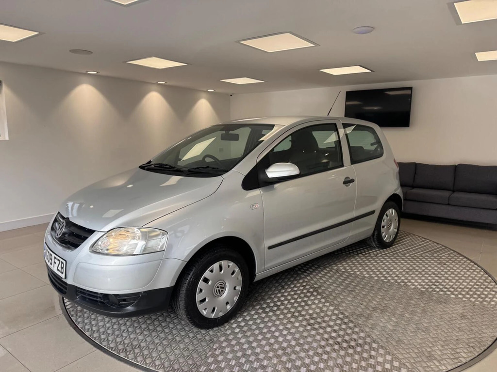 Volkswagen Fox 1.2L Urban 6V 54 Bhp Silver #10