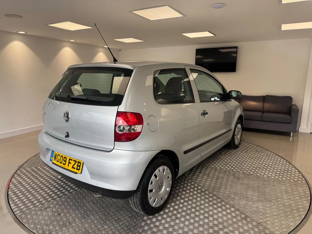 Volkswagen Fox 1.2L Urban 6V 54 Bhp Silver #27