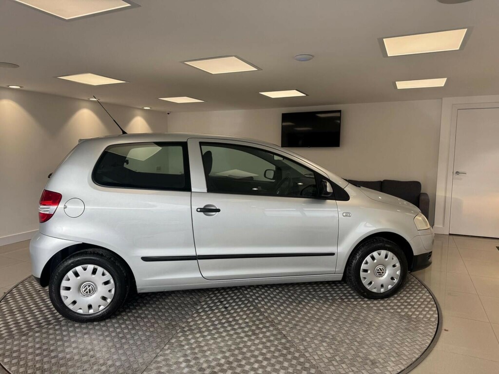 Volkswagen Fox 1.2L Urban 6V 54 Bhp Silver #60