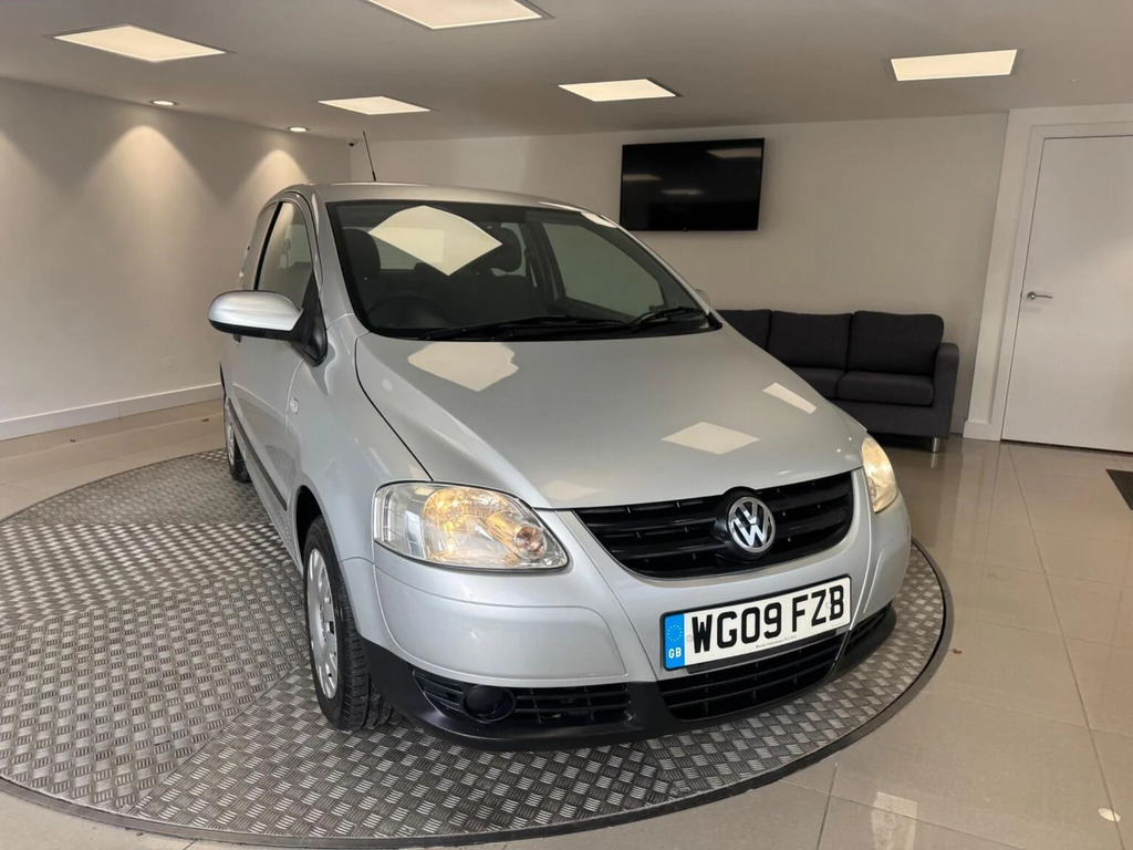 Volkswagen Fox 1.2 6V Urban Fox Euro 4 Silver #2