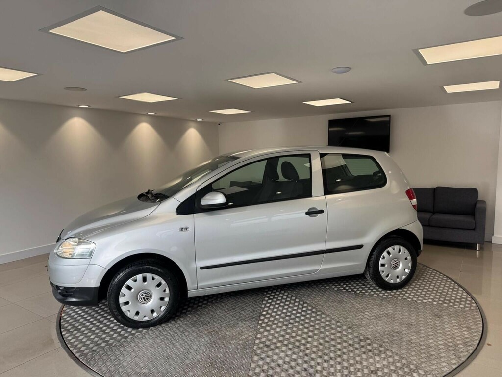 Volkswagen Fox 1.2L Urban 6V 54 Bhp Silver #56