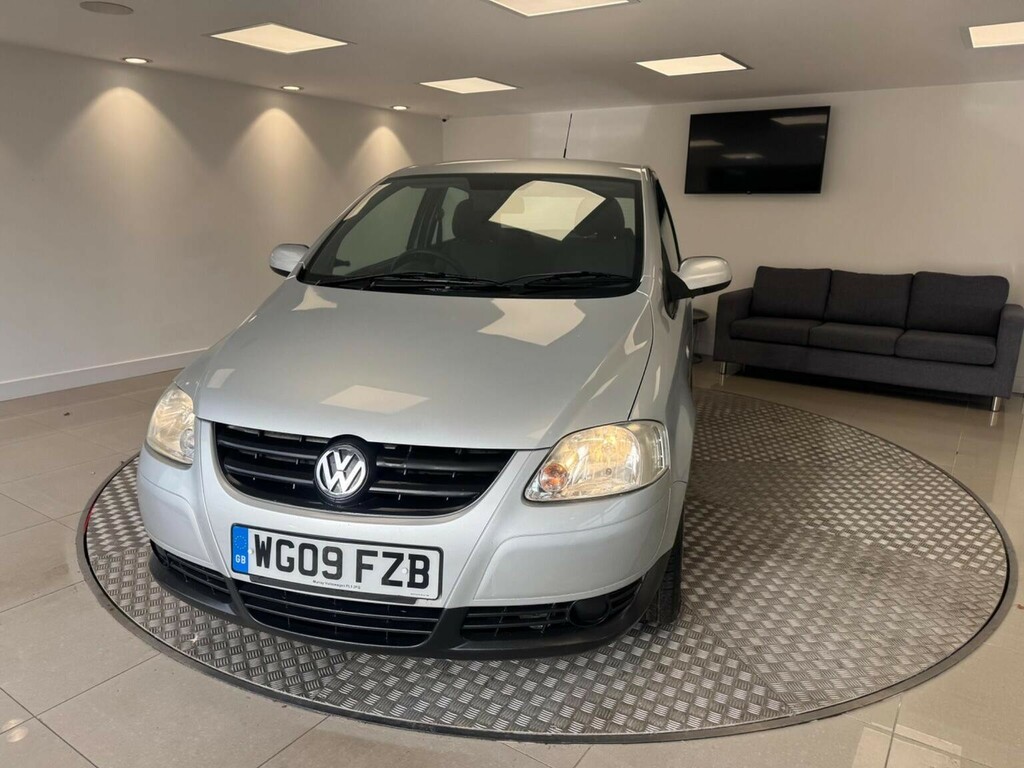 Volkswagen Fox 1.2L Urban 6V 54 Bhp Silver #40
