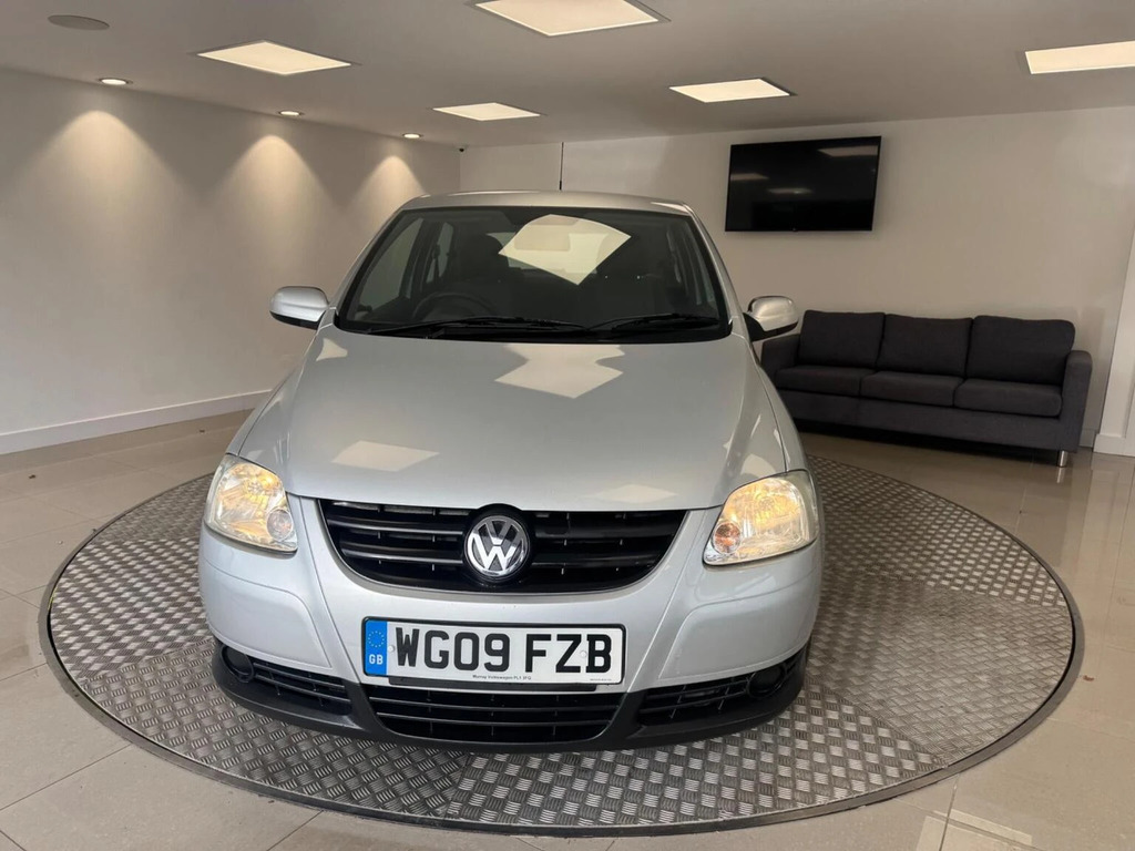 Volkswagen Fox 1.2L Urban 6V 54 Bhp Silver #8