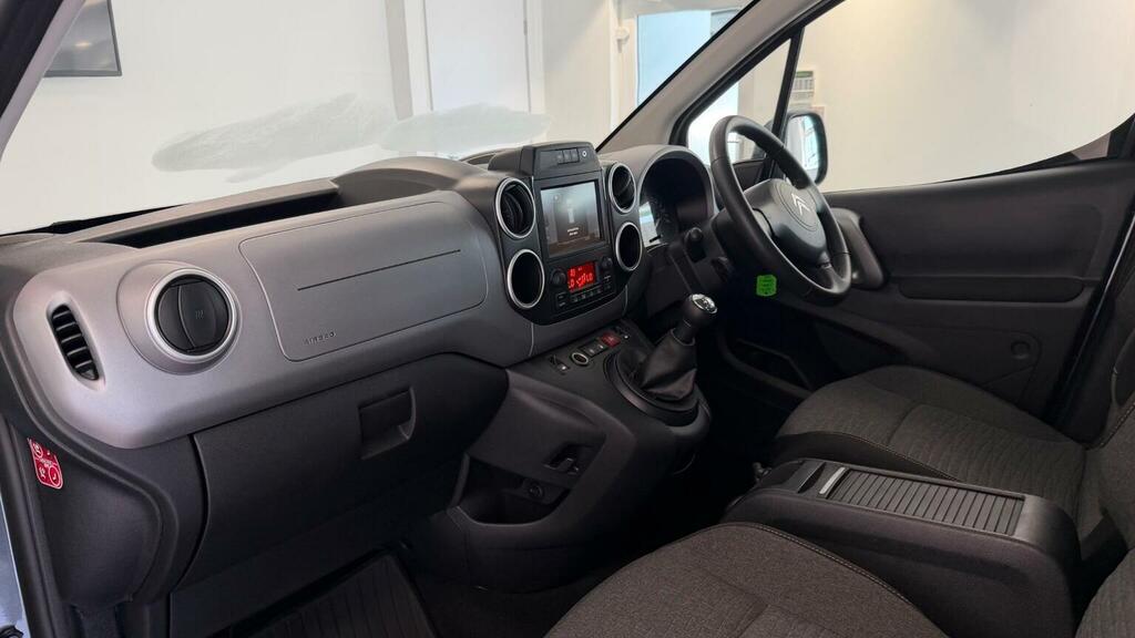 Citroen Berlingo Berlingo L1 White #35