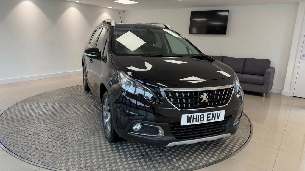 Peugeot 2008 1.2 Puretech Allure Euro 6 Ss Black #2