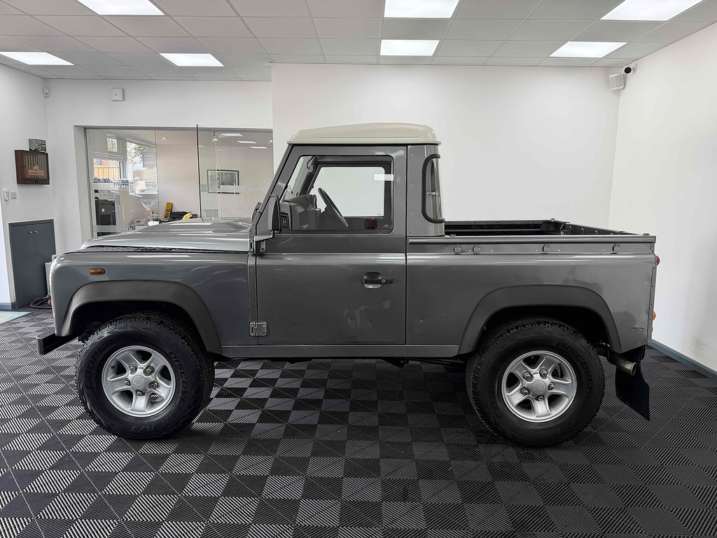 Land Rover Defender 90 Tdci Grey #4